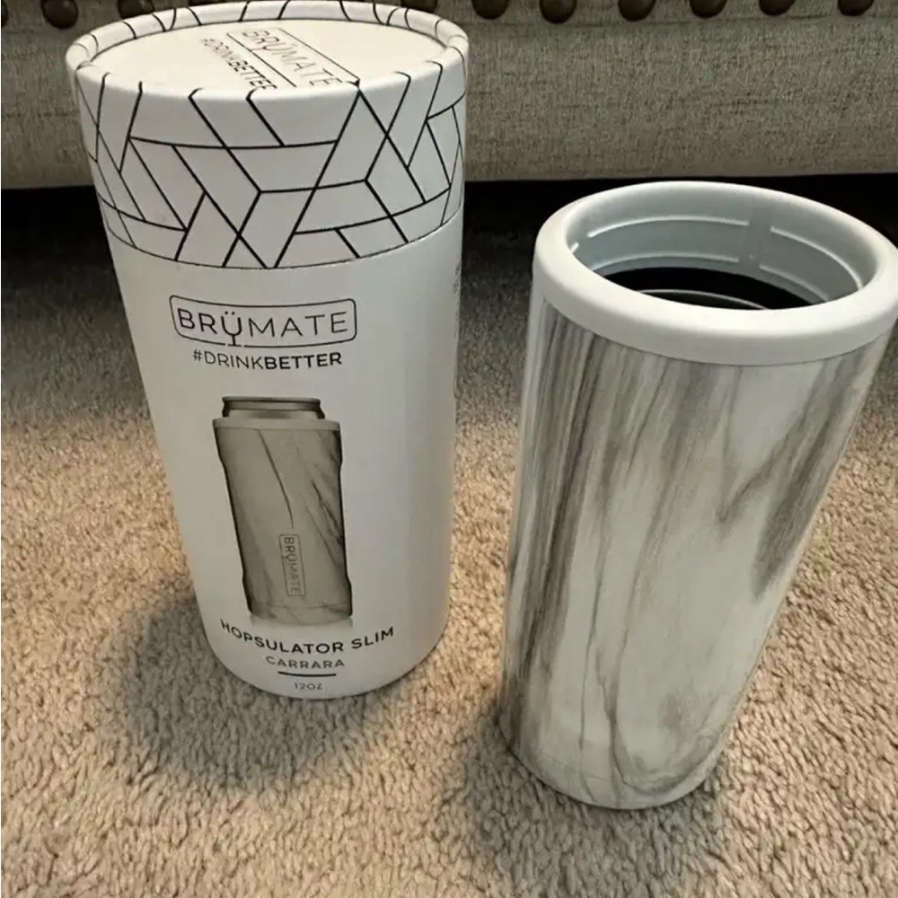 Brumate insulator can